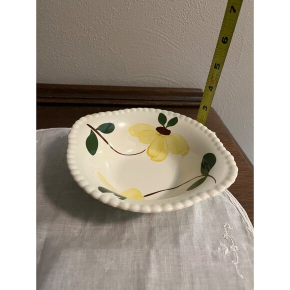 Southern Pottery Blue Ridge Yellow Flower Bowl, very slight rough spots along ed - Picture 4 of 7